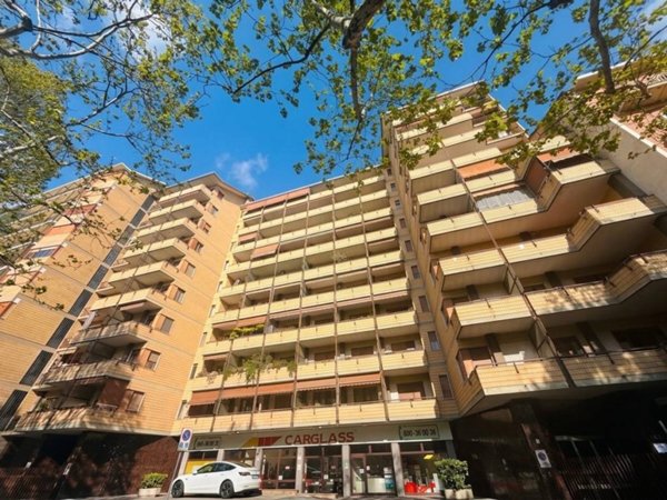 appartamento in vendita a Torino in zona Mirafiori Nord