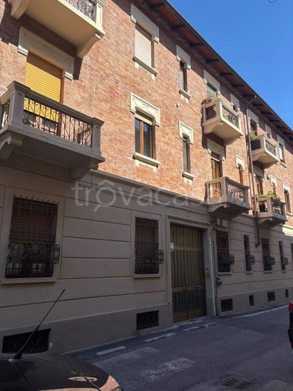 appartamento in vendita a Torino in zona Barriera di Milano