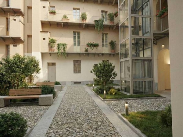 appartamento in vendita a Torino in zona Aurora