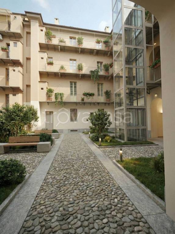 appartamento in vendita a Torino in zona Aurora