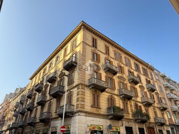 appartamento in vendita a Torino in zona San Salvario