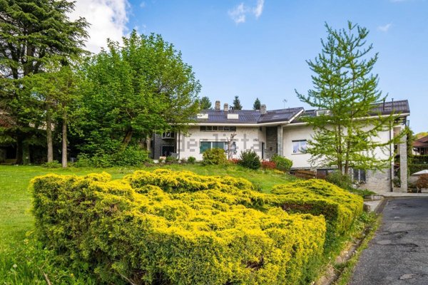 appartamento in vendita a Torino in zona Borgo Po