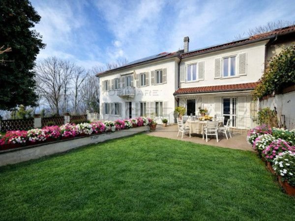 casa indipendente in vendita a Torino in zona Borgo Po