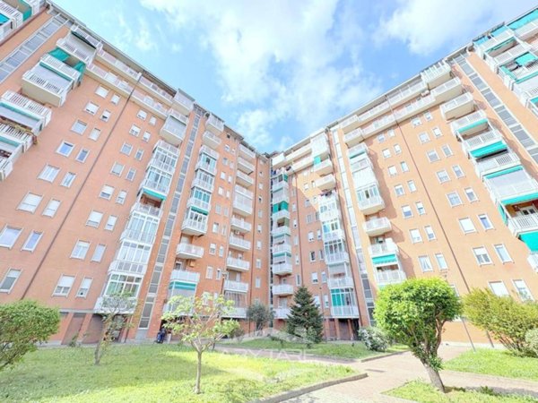 appartamento in vendita a Torino in zona Mirafiori Nord