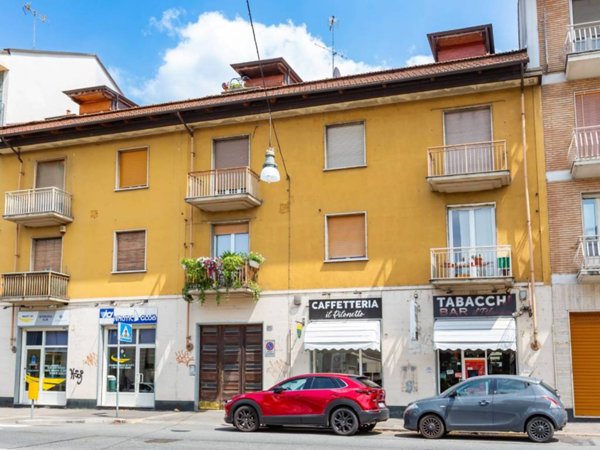 negozio in vendita a Torino in zona Gran Madre