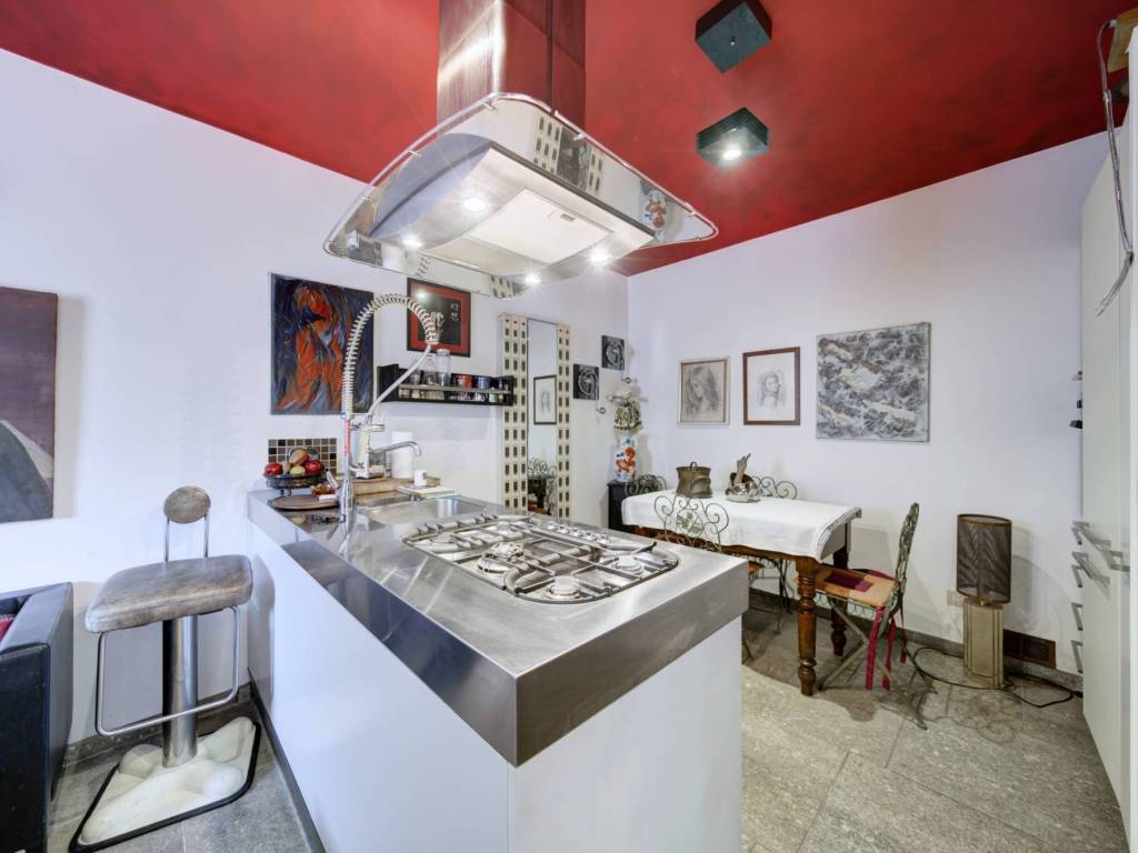 appartamento in vendita a Torino in zona Borgata Vittoria