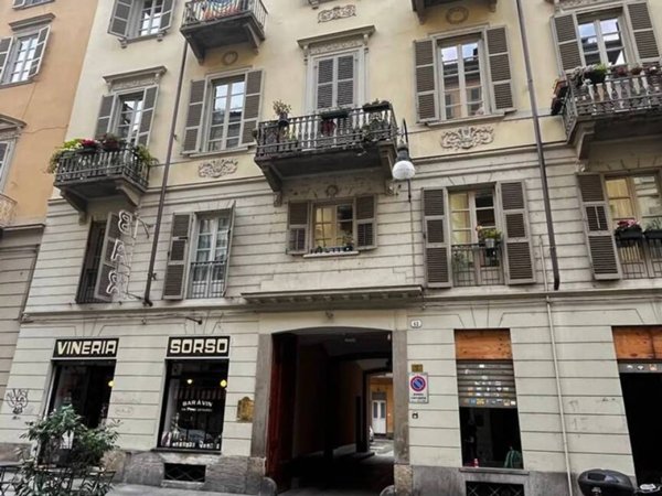 appartamento in vendita a Torino in zona Centro Storico