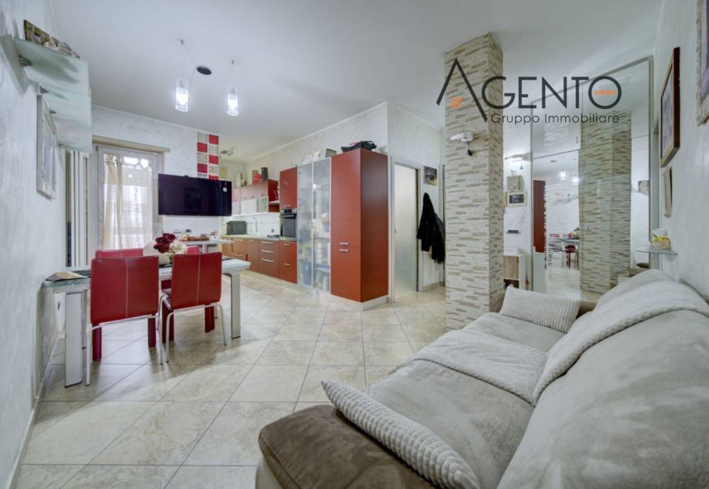 appartamento in vendita a Torino in zona Barca