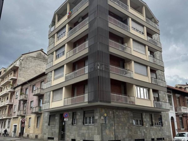 appartamento in vendita a Torino in zona Madonna di Campagna
