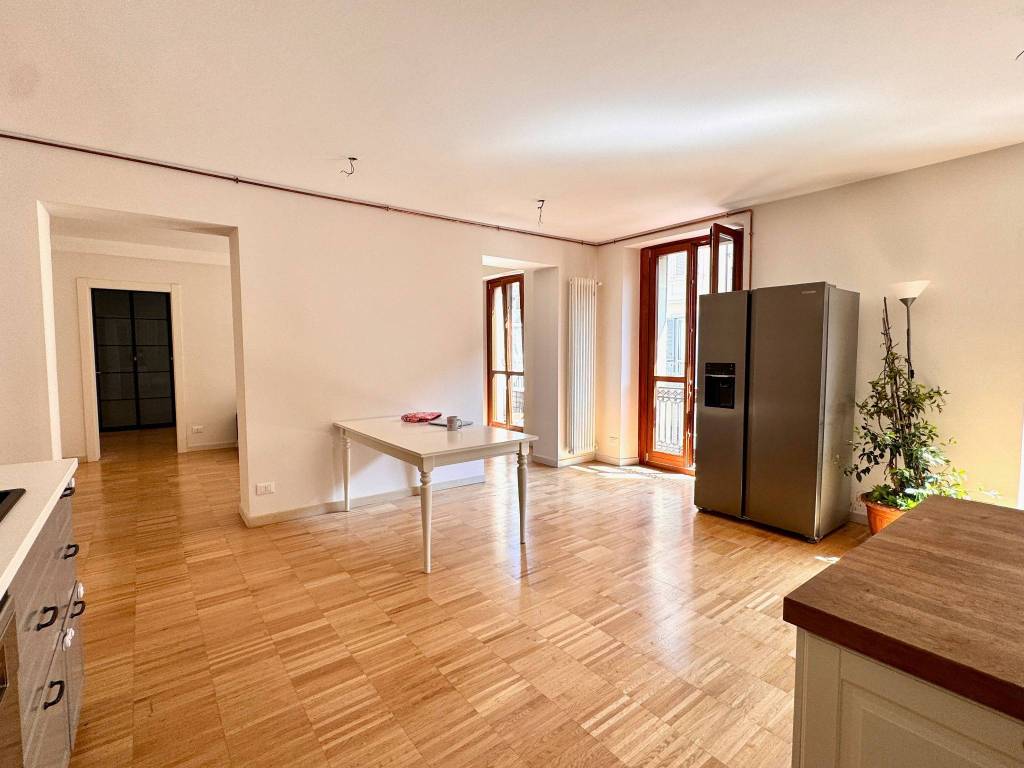 appartamento in vendita a Torino in zona San Salvario