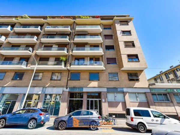 appartamento in vendita a Torino in zona Lingotto