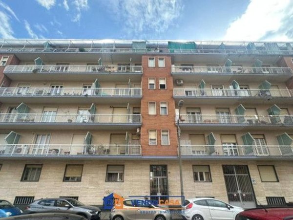 appartamento in vendita a Torino in zona Lingotto