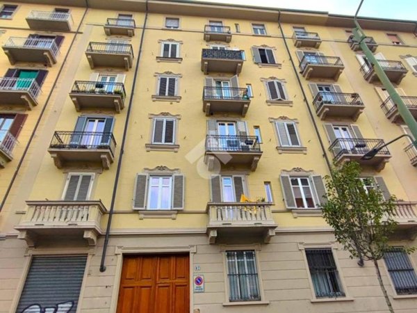 appartamento in vendita a Torino in zona Borgata Vittoria