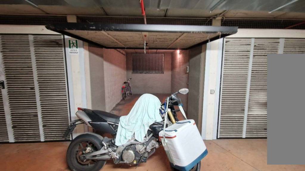 appartamento in vendita a Torino in zona Cit Turin