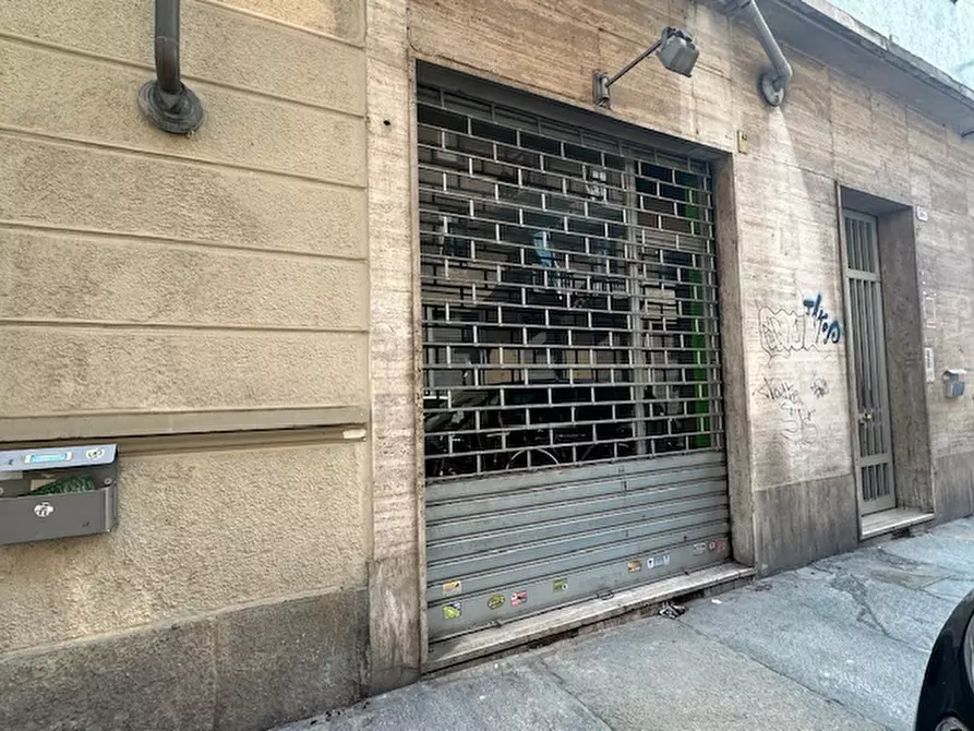 negozio in vendita a Torino in zona San Salvario