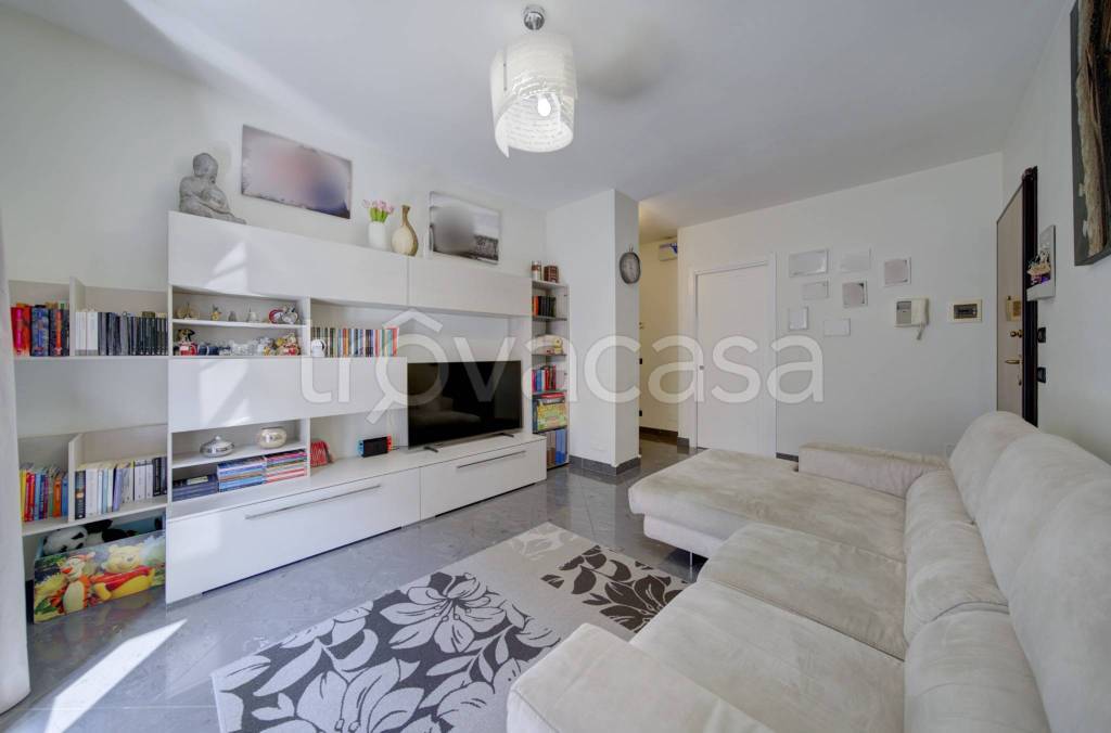 appartamento in vendita a Torino in zona Borgata Vittoria