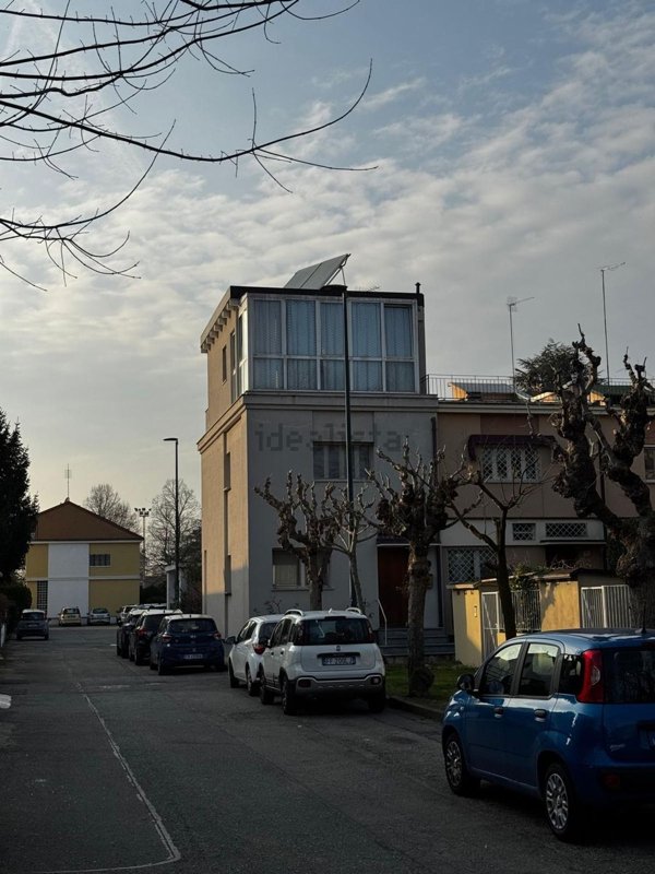 casa indipendente in vendita a Torino in zona Santa Rita