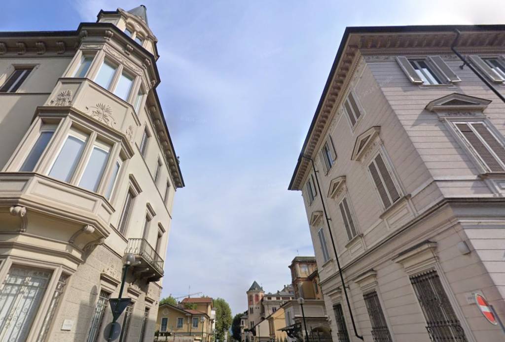 appartamento in vendita a Torino in zona Crocetta