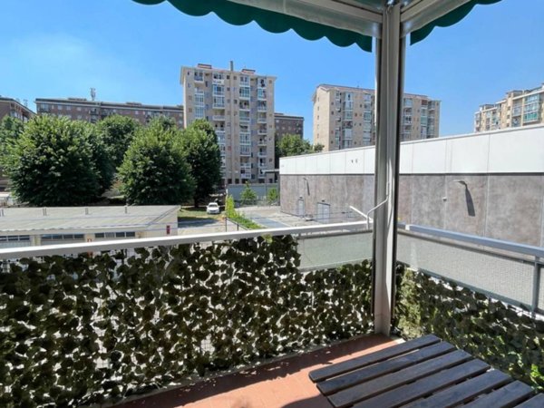 appartamento in vendita a Torino in zona Mirafiori Sud