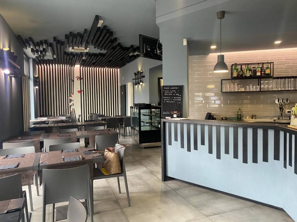 negozio in vendita a Torino in zona Madonna di Campagna