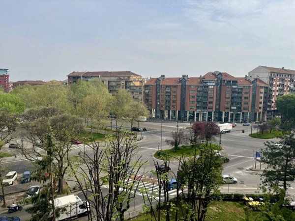 appartamento in vendita a Torino in zona Mirafiori Nord