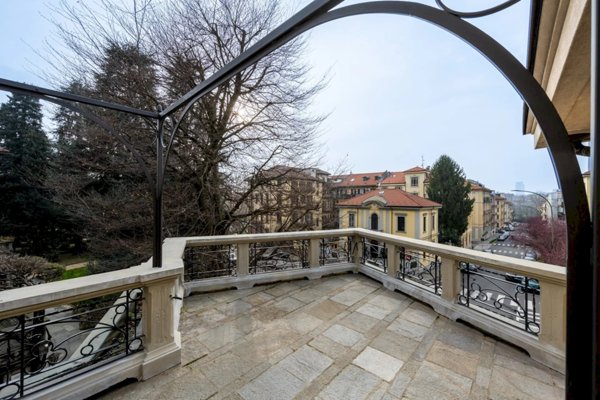 appartamento in vendita a Torino in zona Centro Storico