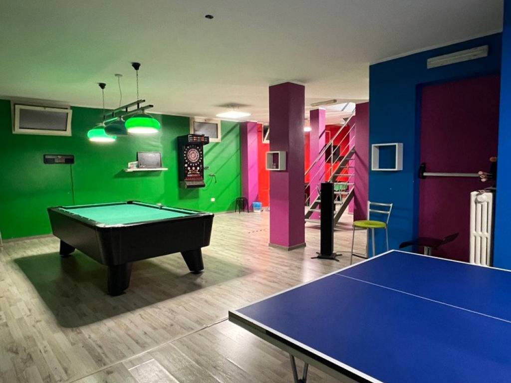 negozio in vendita a Torino in zona Santa Rita