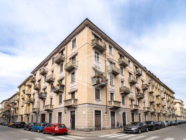 appartamento in vendita a Torino in zona Vanchiglia