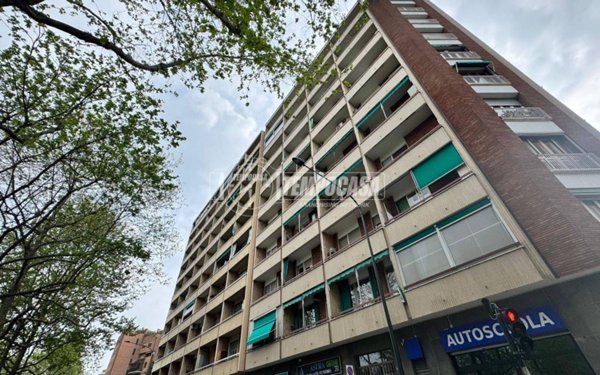 appartamento in vendita a Torino in zona Mirafiori Sud