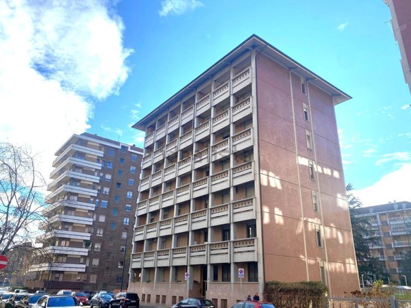 appartamento in vendita a Torino in zona Mirafiori Nord