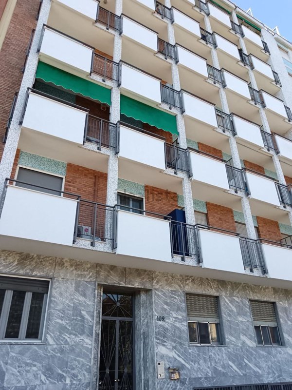 appartamento in vendita a Torino in zona Santa Rita