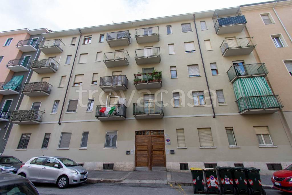 appartamento in vendita a Torino in zona Mirafiori Sud