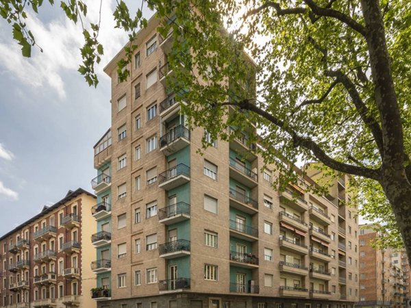 appartamento in vendita a Torino in zona Pozzo Strada