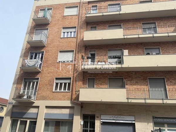 appartamento in vendita a Torino in zona Parella
