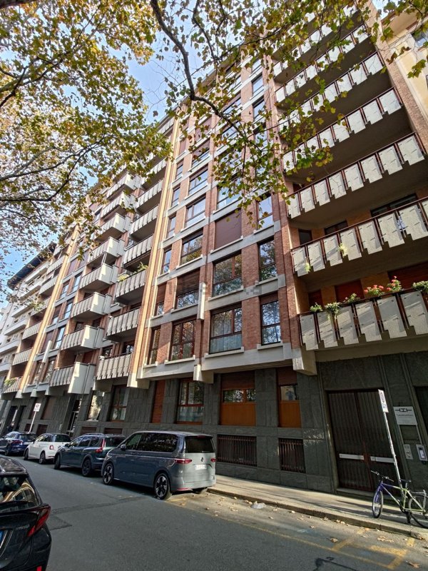 appartamento in vendita a Torino in zona Crocetta