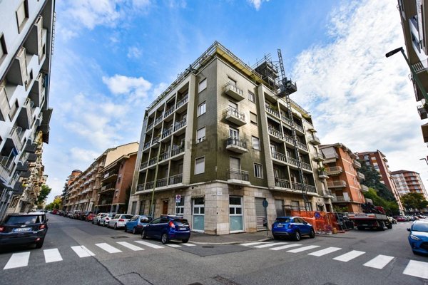 appartamento in vendita a Torino in zona Parella