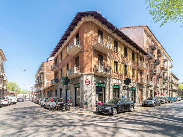 appartamento in vendita a Torino in zona Borgata Vittoria