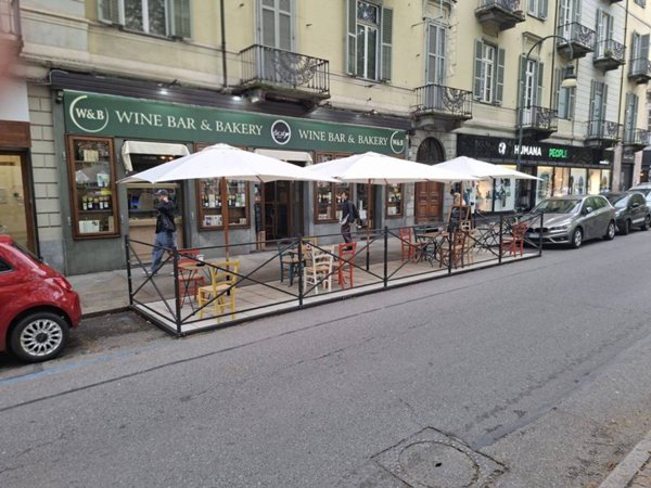 negozio in vendita a Torino in zona San Salvario