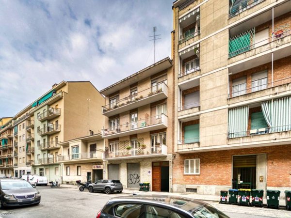 appartamento in vendita a Torino in zona Santa Rita