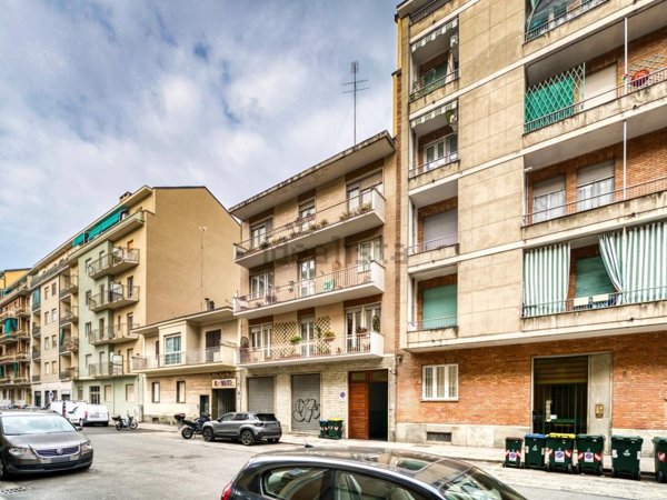 appartamento in vendita a Torino in zona Santa Rita