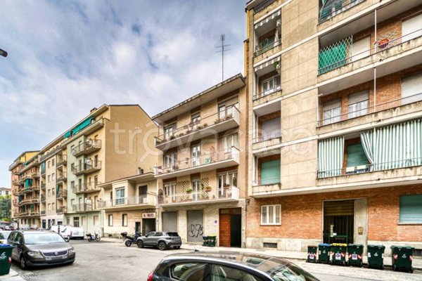 appartamento in vendita a Torino in zona Santa Rita