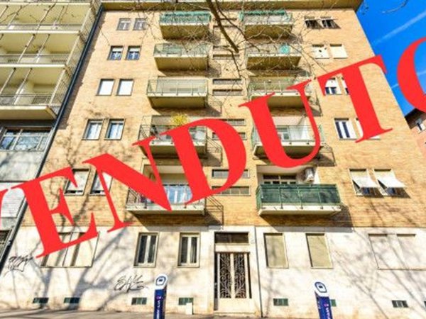 appartamento in vendita a Torino in zona San Salvario