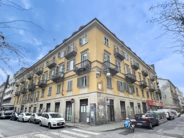 appartamento in vendita a Torino in zona San Salvario