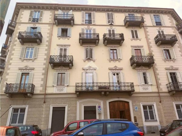 appartamento in vendita a Torino in zona Aurora