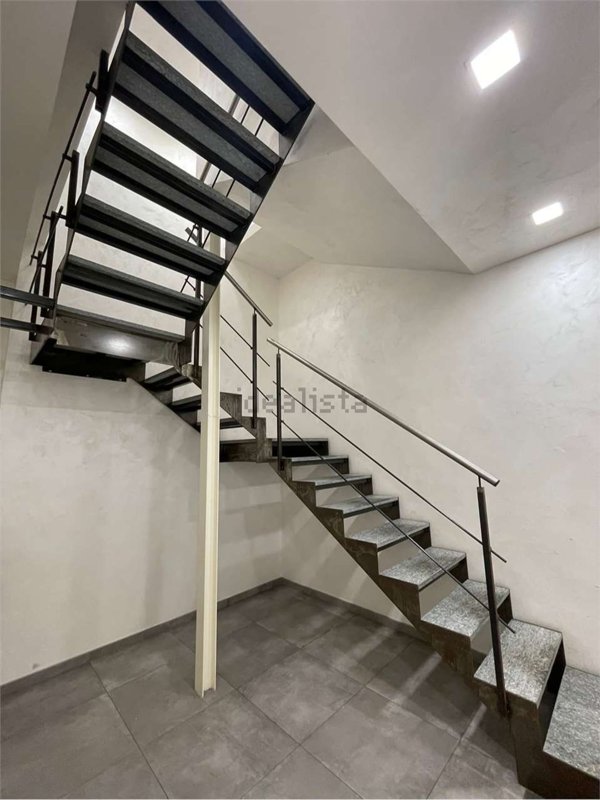 negozio in vendita a Torino in zona Rebaudengo