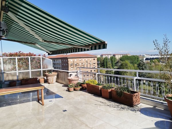 appartamento in vendita a Torino in zona Santa Rita