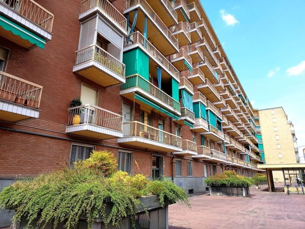 appartamento in vendita a Torino in zona Millefonti