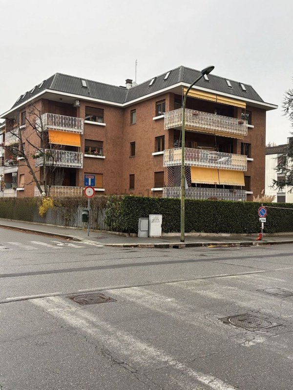 appartamento in vendita a Torino in zona Parella