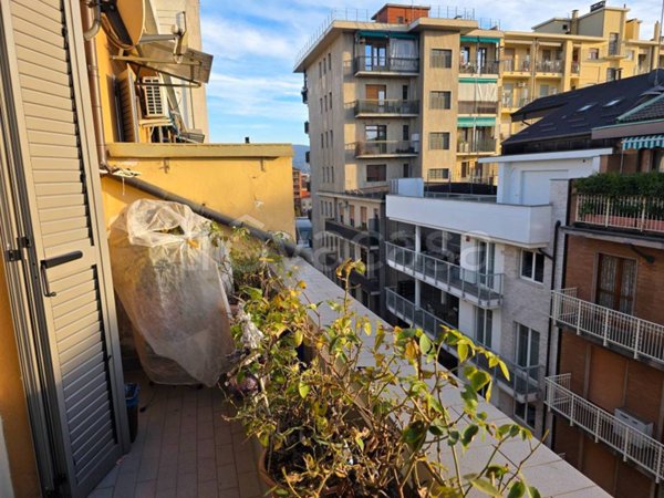 appartamento in vendita a Torino in zona Cit Turin