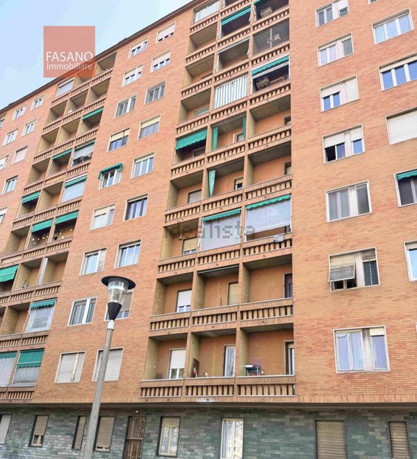 appartamento in vendita a Torino in zona Borgo San Paolo
